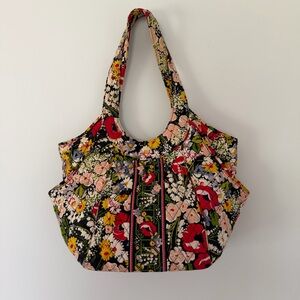 Vera‎ Bradley Poppy Fields Quilted Floral Shoulder Bag Tote Black Red Retired